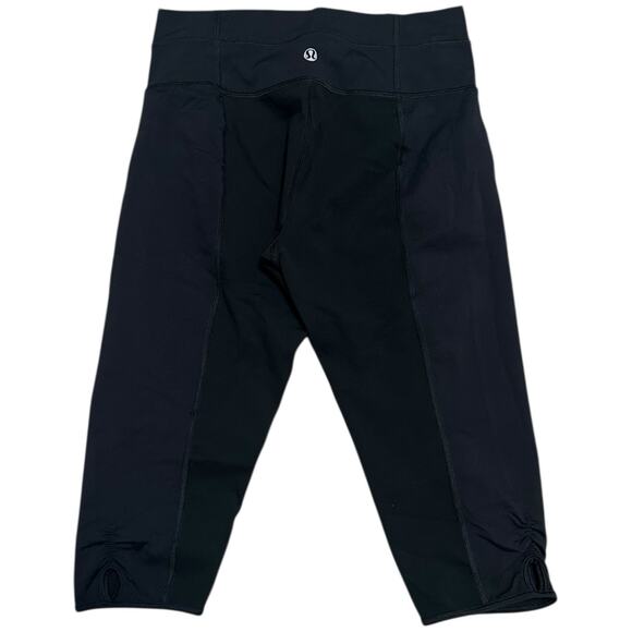 Lululemon Bandha Knee-Length Crop Leggings Black Yoga‎ Mid-Rise Luxtreme Size 4 - Picture 3 of 9